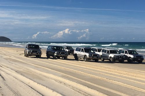 fraser island 4 wheel drive tours